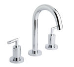 Batería de lavabo caño cisne, serie Ixo de Genebre. Cromado