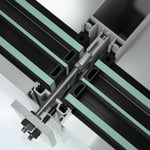 Fachada de montantes y travesaños con tapeta, Schüco FWS 50 S