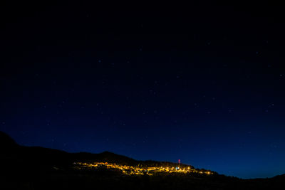 Noche estrellada garantizada en Colldejou gracias al nuevo alumbrado LED en 2200 K de ATP Iluminación