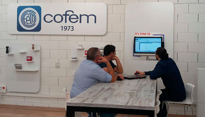 Cofem forma a su colaborador Telexarxes en su sede central