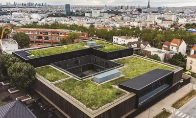 Cubiertas vivas para ciudades más frescas: el papel de Sopranature® frente al calor urbano