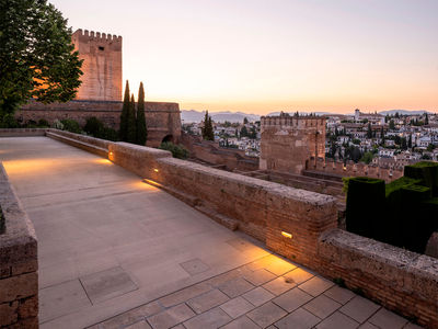 Serra Ciments en la rehabilitación y mejora del pavimento de la Alhambra