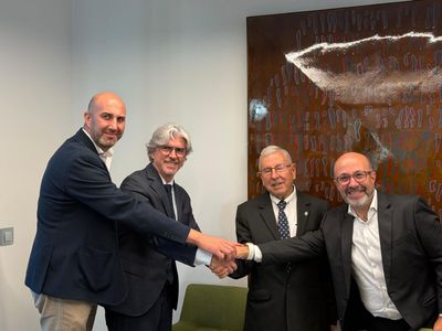 "Un orgullo para el Gobierno de la Generalitat Valenciana": Bornay celebra 55 años de energía limpia, familia y visión de futuro