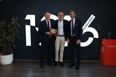 El 110 aniversario del RCD Mallorca inspira una edición exclusiva de Strohm
