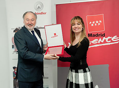 Schindler recibe el sello de calidad "Madrid Excelente"