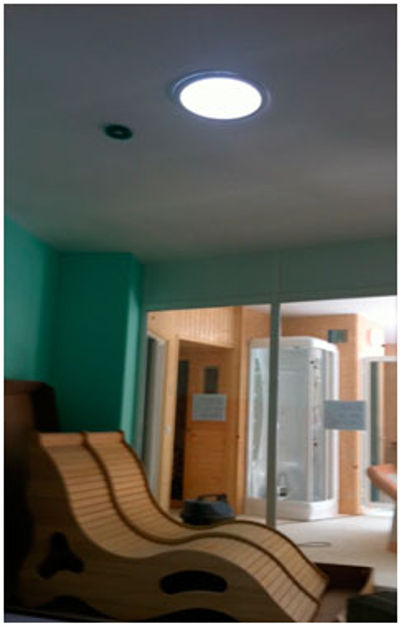TubYsol® ilumina naturalmente un spa particular en Madrid