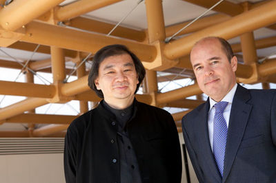 IE inaugura su pabellón de papel diseñado por el arquitecto Shigeru Ban