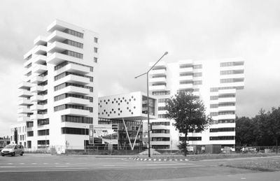 Marius van den Wildenberg diseña un espectacular edificio en Breda (Países Bajos) con DuPont™ Corian® como revestimiento exterior