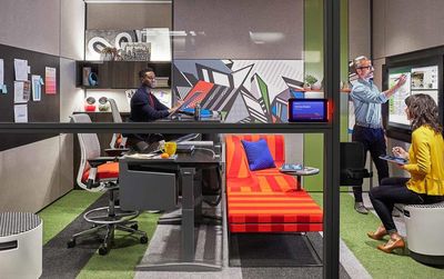 Steelcase descubre cómo influye el color en la oficina