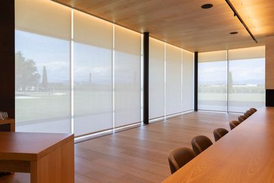 One-Box, realza la arquitectura y la luz natural con un diseño invisible