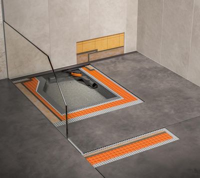 Schlüter-KERDI-LINE-VARIO es un nuevo sistema para duchas con desagüe lineal a nivel suelo