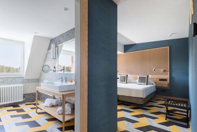 Los modelos TESI y JAZZ aportan funcionalidad y diseño al hotel Príncipe Pío de Madrid