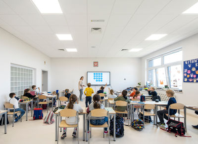 Saint-Gobain Ecophon destaca la importancia del diseño acústico en las escuelas para mejorar el aprendizaje