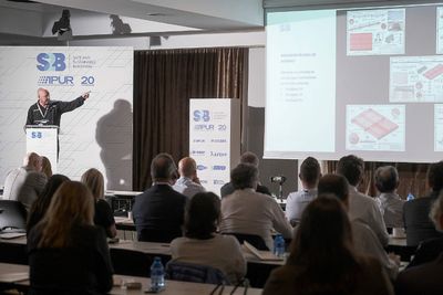 IPUR recoge los retos y buenas prácticas en estructuras solares para un autoconsumo fiable