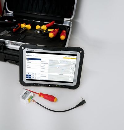 GEZE lanza myGEZE Connects, una nueva generación de software para puertas automáticas