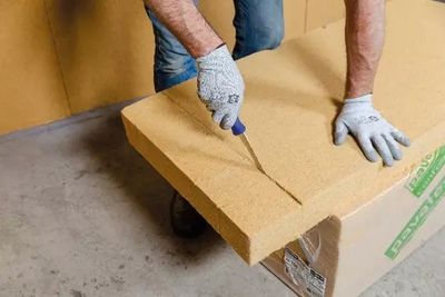 PAVATEX®, aislamiento de fibra de madera con rendimiento certificado y carbono neutro