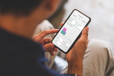 Schneider Electric actualiza Wiser Home con inteligencia artificial para ahorrar hasta un 19 % en energía
