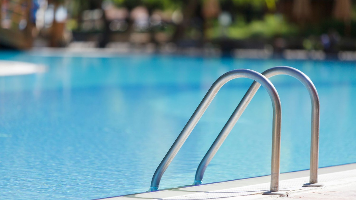 El coste oculto de las fugas en piscinas: hasta seis veces más agua perdida