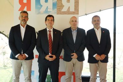 25 años de cambio, innovación y colaboración: ROCKWOOL celebra el aniversario de su planta en Caparroso