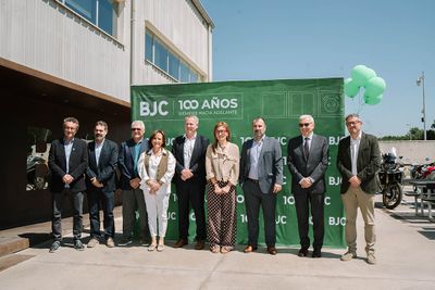 BJC mira al futuro tras un siglo de innovación y diseño en material eléctrico