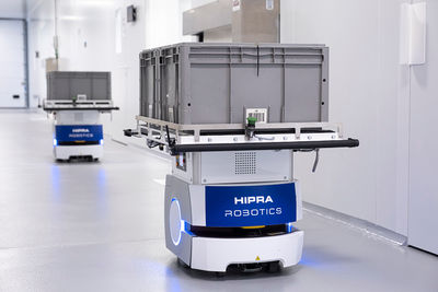 Los robots móviles de OMRON contribuyen a la transformación logística de HIPRA